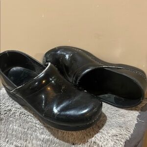 Women’s well worn nursing slip-On Shoes